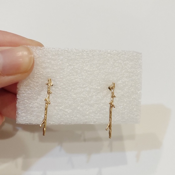 Jewelry - SOLD✨Vintage branch earrings